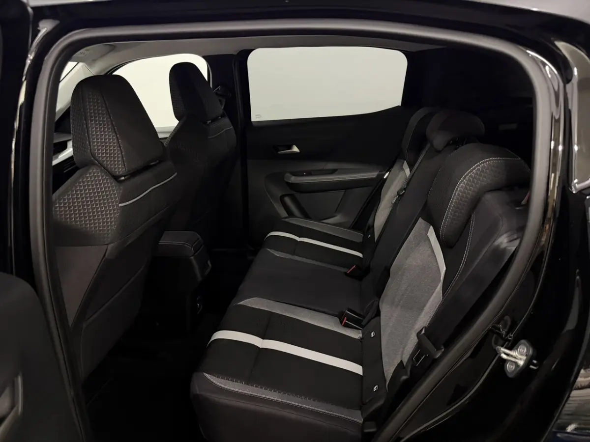 1.2 Turbo Hybrid GS 7p. Camera, Navi, Winterpakket, Cruise control, Rijstrook correctie, V