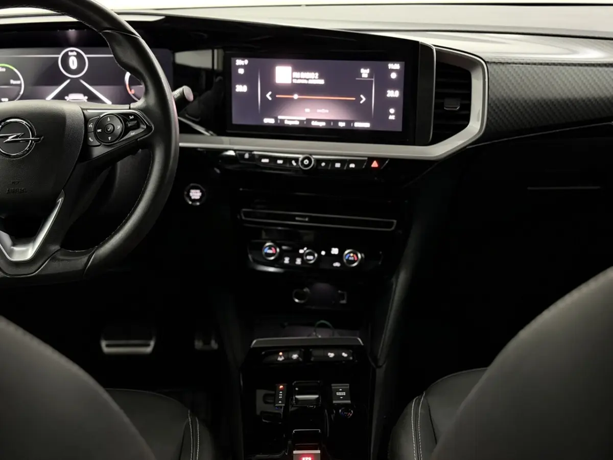 1.2 Turbo Hybrid GS Camera, Apple carplay, Winterpakket, Cruise control adaptief, Virtual