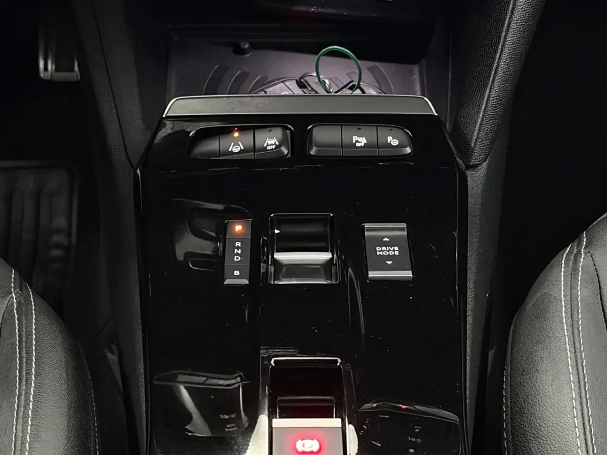 1.2 Turbo Hybrid GS Camera, Apple carplay, Winterpakket, Cruise control adaptief, Virtual
