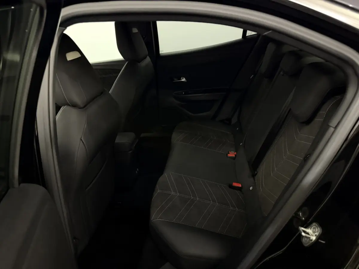1.2 Turbo Hybrid GS Camera, Apple carplay, Winterpakket, Cruise control adaptief, Virtual