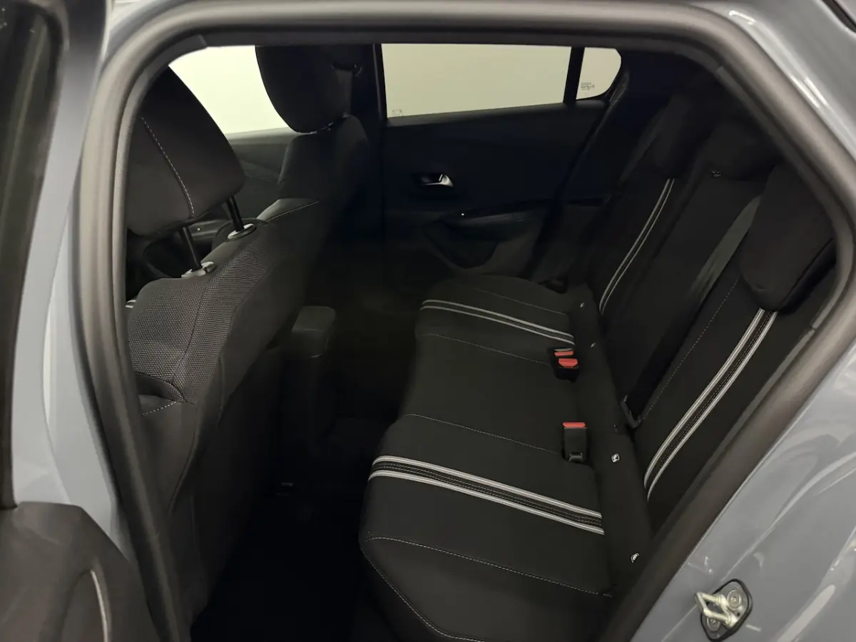 1.2 Turbo Hybrid GS Camera, Half leder, Apple carplay, Stoel/stuurverwarming, Cruise contr