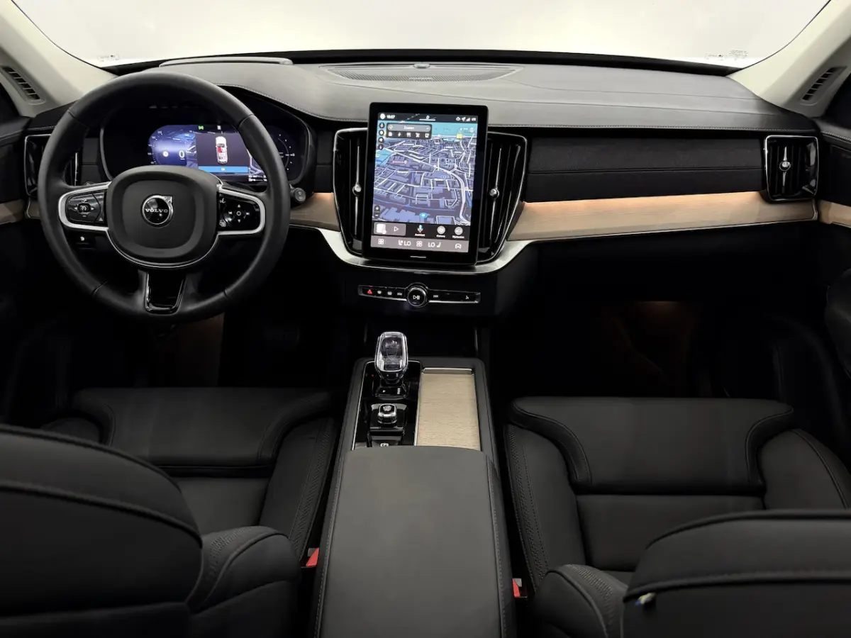 2.0 T8 Plug-in hybrid AWD Plus Bright Panoramadak, Head-up display, Harman/Kardon, 360 Cam