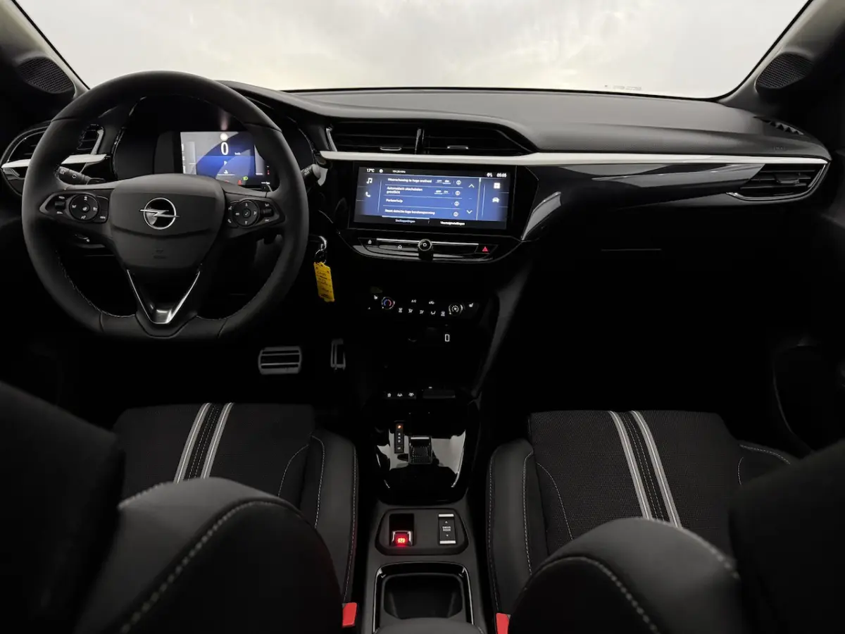 1.2 Turbo Hybrid GS 110 pk Half leder, Camera, Winterpakket, Rijstrook correctie, Cruise c