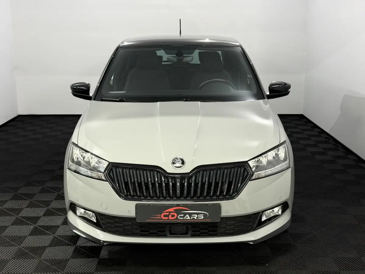 1.0 TSI Monte carlo Camera, Apple carplay, Keyless start, Cruise control, A start stop, A