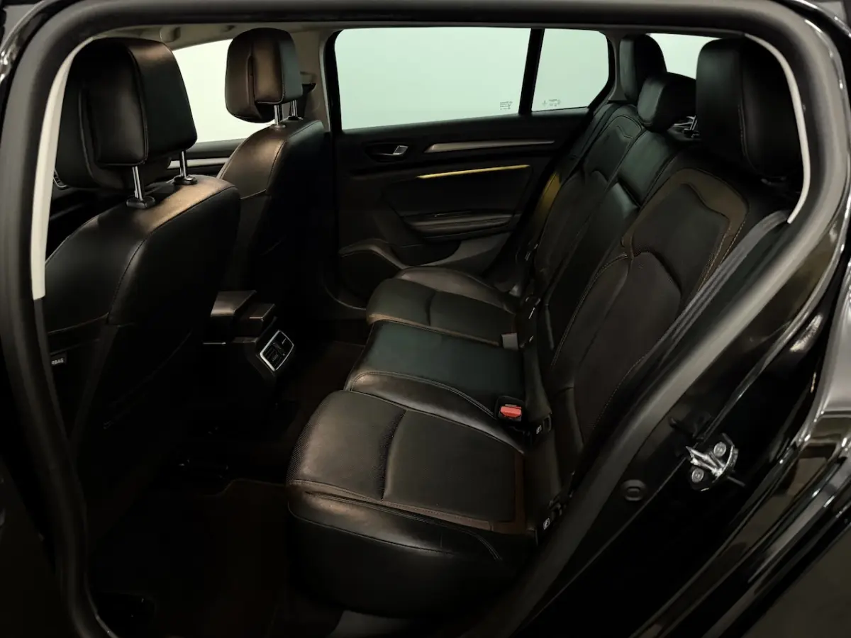 1.2 TCe SÃ©rie Signature Exclusiv Leder, Camera, Navi, Bose geluidsysteem, Keyless start, C