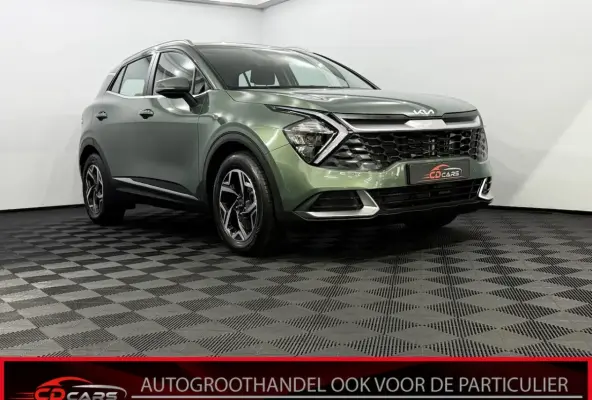 1.6 T-GDi MHEV ComfortLine Camera, Apple carplay, Rijstrook correctie, A start stop, Licht