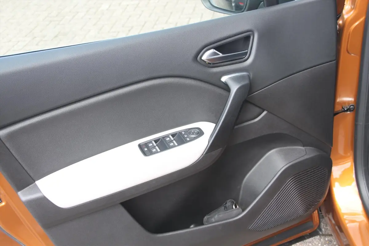 160PK-EDITION ONE-PLUG IN HYBRID-39DKM-BOSE-