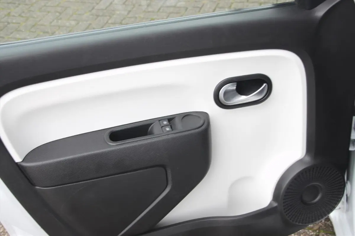 65PK-COLLECTION- 43DKM-AIRCO-CRUISE-BLUETOOTH-