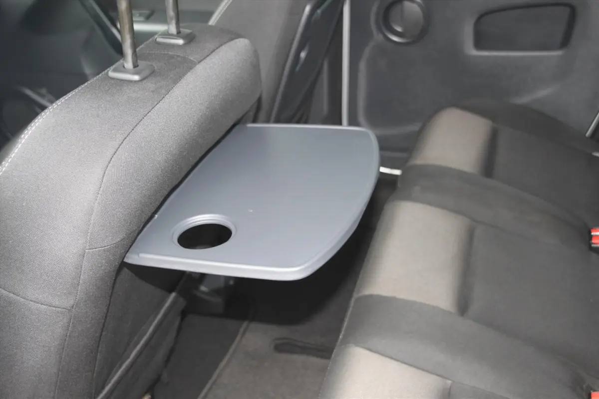 115PK-LIMITED-AUTOM-104DKM-NAVI-CLIMA-CRUISE-