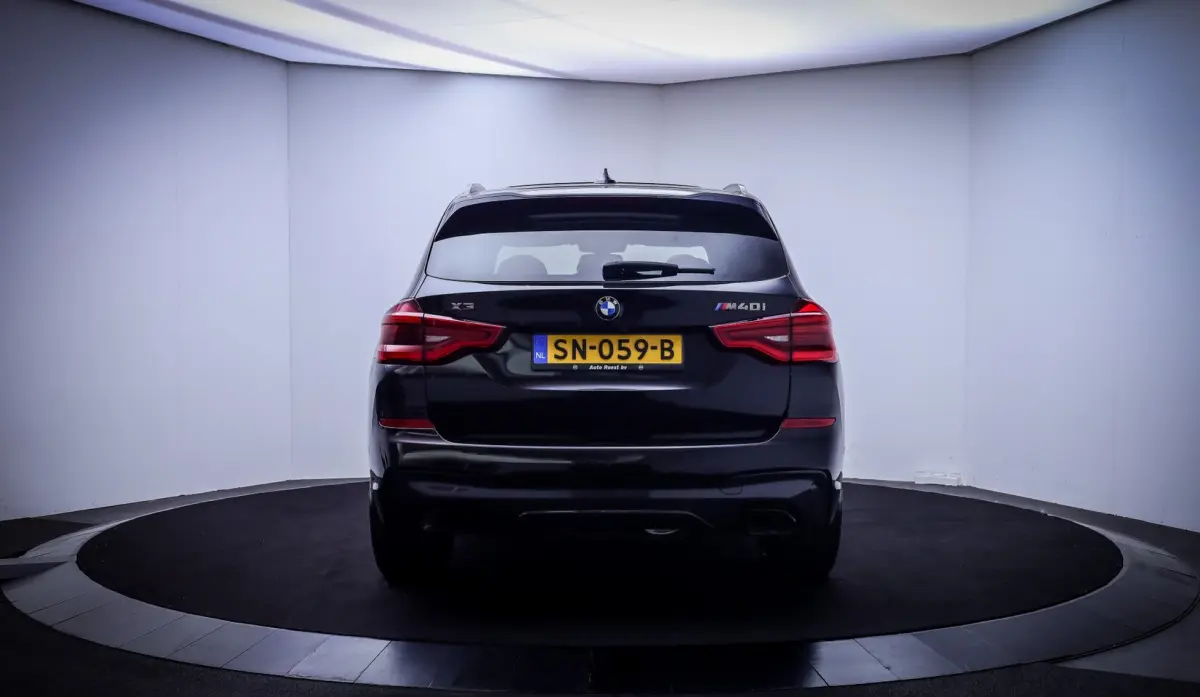 M40i xDrive LAUNCH EDITION High Executive ORIGINEEL NL | SCHUIFDAK | HARMAN KARDON | 360 C