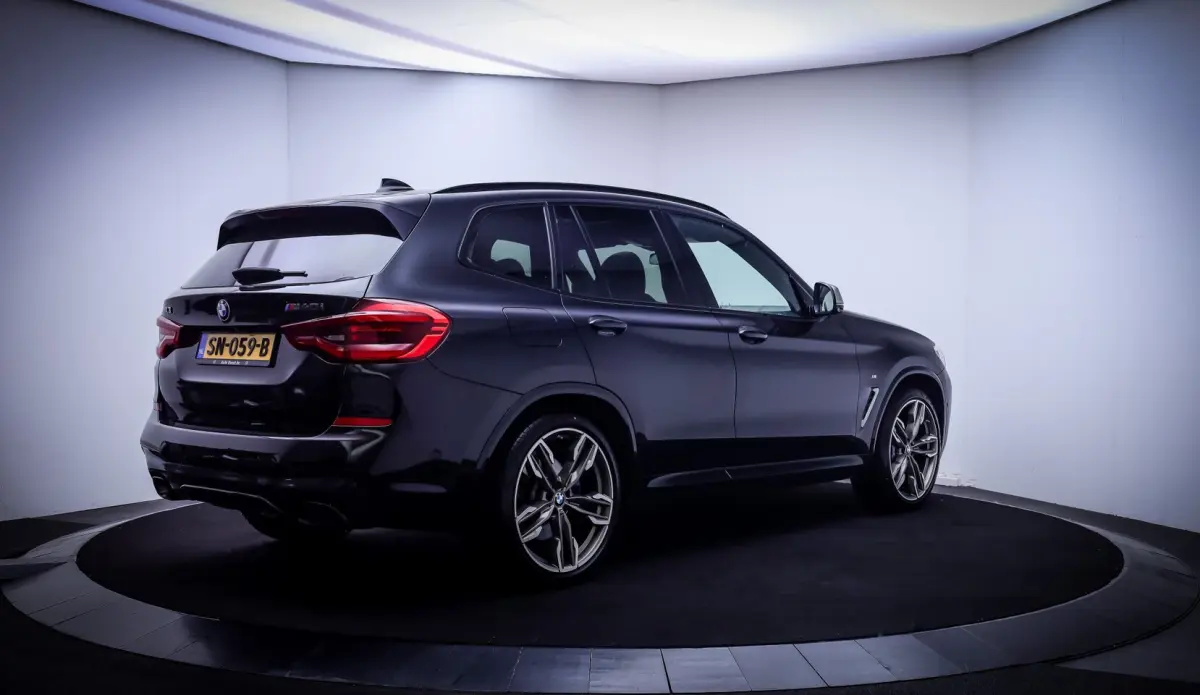 M40i xDrive LAUNCH EDITION High Executive ORIGINEEL NL | SCHUIFDAK | HARMAN KARDON | 360 C