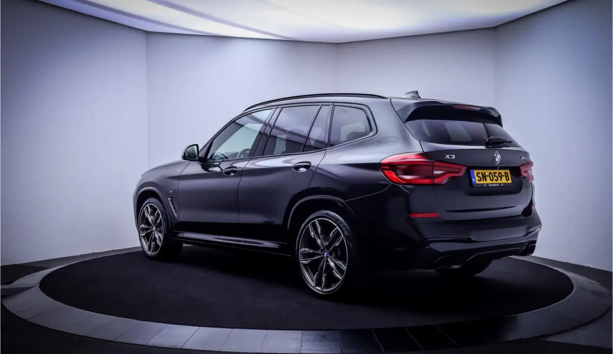 M40i xDrive LAUNCH EDITION High Executive ORIGINEEL NL | SCHUIFDAK | HARMAN KARDON | 360 C