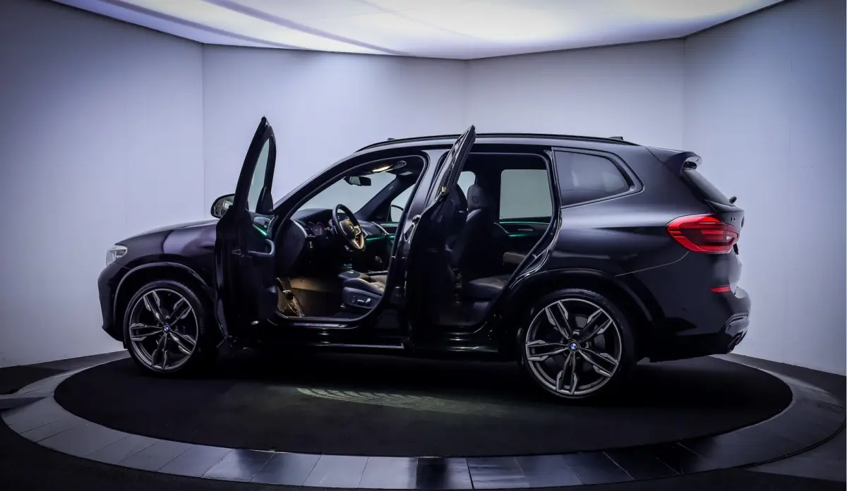 M40i xDrive LAUNCH EDITION High Executive ORIGINEEL NL | SCHUIFDAK | HARMAN KARDON | 360 C