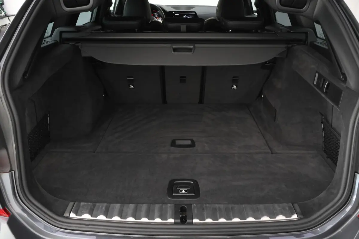 330iA M-SPORT High Executive FULL LED | HIFI | CARPLAY | ACC | NAVI | STOELVERW | ELEK KLE