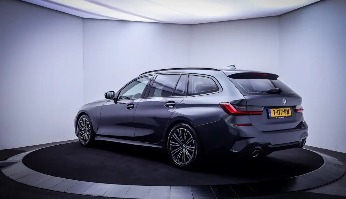 330iA M-SPORT High Executive FULL LED | HIFI | CARPLAY | ACC | NAVI | STOELVERW | ELEK KLE