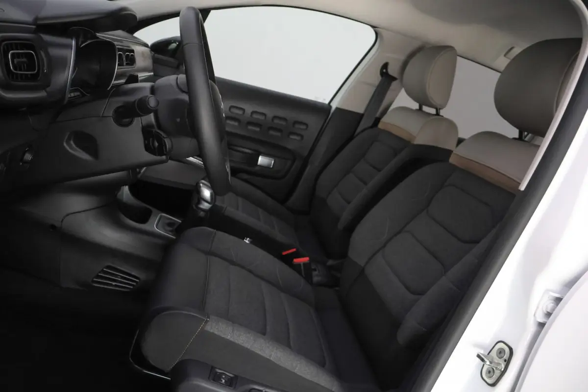 1.2T Business FULL LED | CAMERA | CARPLAY | STOELVERW. | NAVI | DAB | CLIMA | CRUISE | PDC
