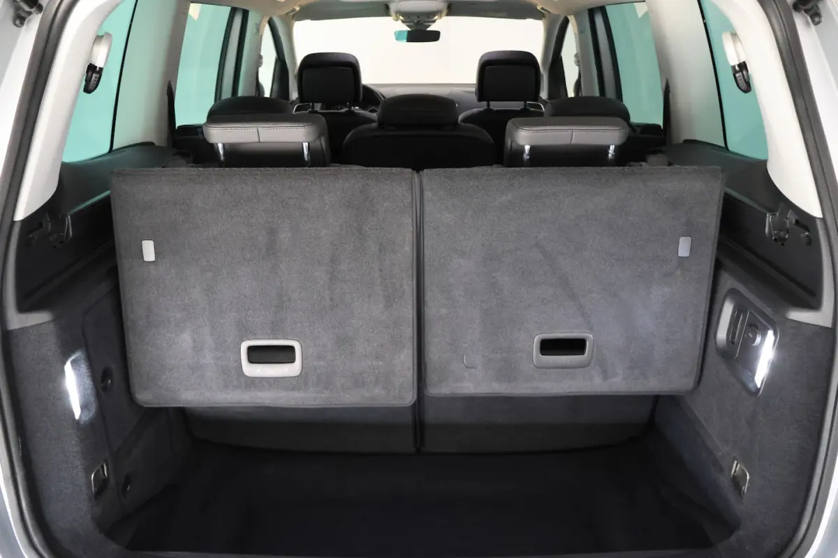 1.4TSI 7Pers. HIGHLINE PANO | LEDER | ELEK. SCHUIFDEUREN | NAVI | ACC | STOELVERW. | CLIMA