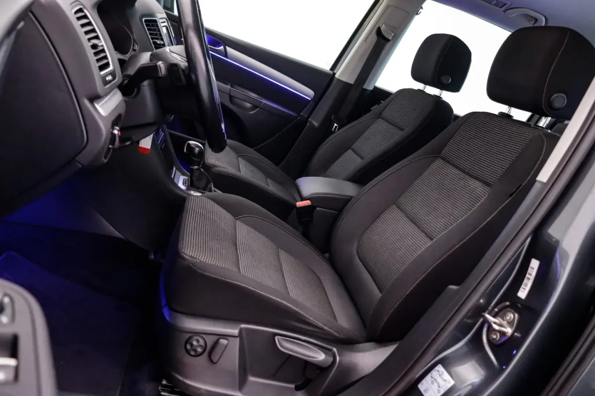 1.4TSI Dsg 7P COMFORTLINE NAVI | CARPLAY | STOELVERW | BLINDSPOT | CLIMA | PDC V+A | DAB |