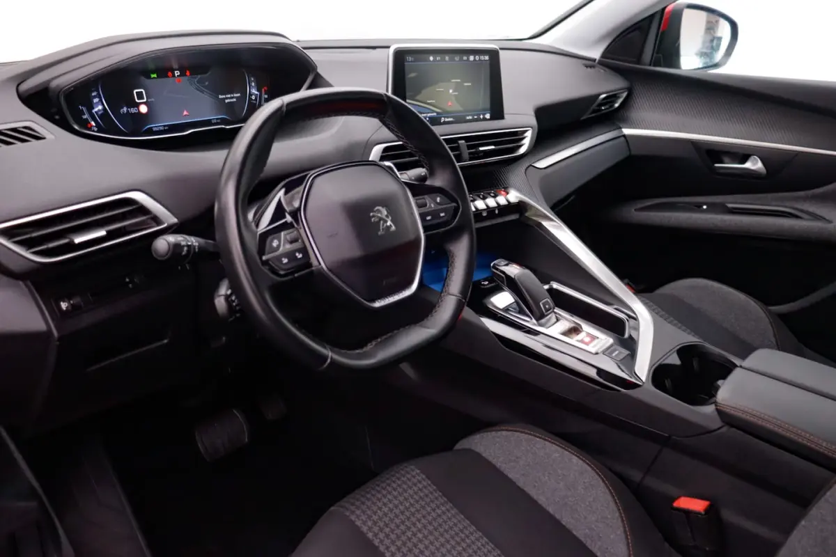 1.2T Aut. ALLURE CAMERA | CARPLAY | NAVI | CLIMA | CRUISE | LMV 18''