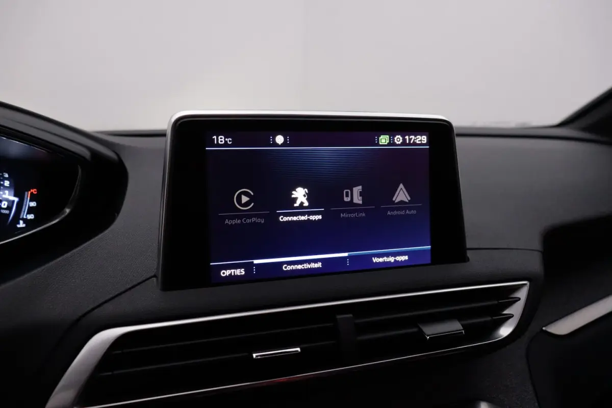 1.2T Aut. ALLURE CAMERA | CARPLAY | NAVI | CLIMA | CRUISE | LMV 18''