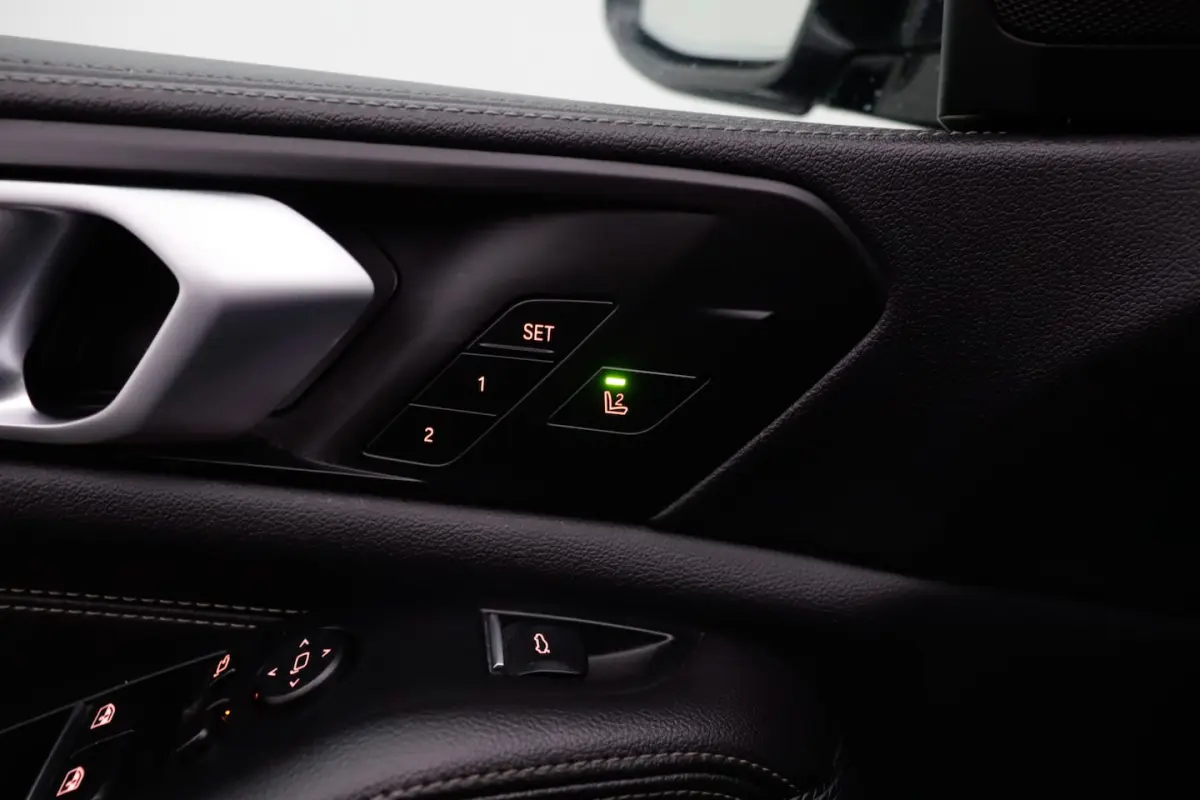 40iA M-SPORT High Executive ORIGINEL NL | PANO | MEMORY | SOFTCLOSE | HIFI | ELEK. TREKH.