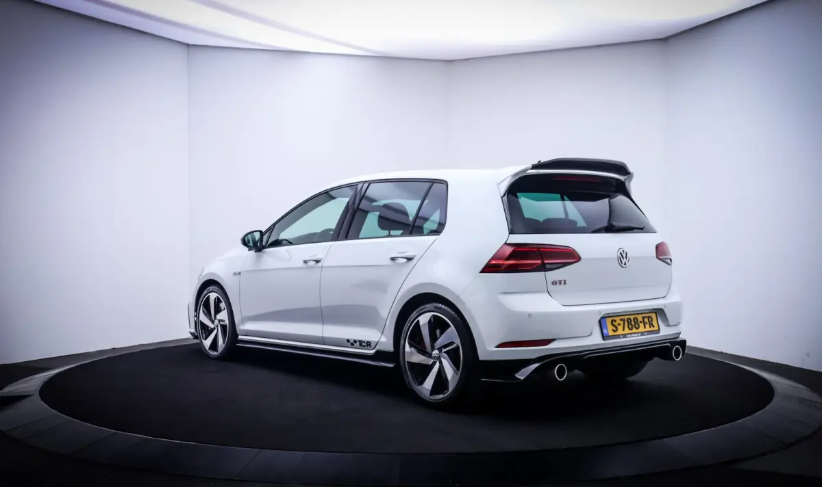 2.0 GTI 7.5 TCR Dsg 290PK ORIGINEEL | DIGIDASH | FULL LED | CARPLAY | STOELVERW. | ACC | L