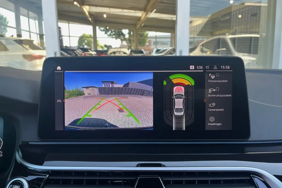 530e Business Edition Plus | PANO | TREKHAAK | MEMORY | HUD |