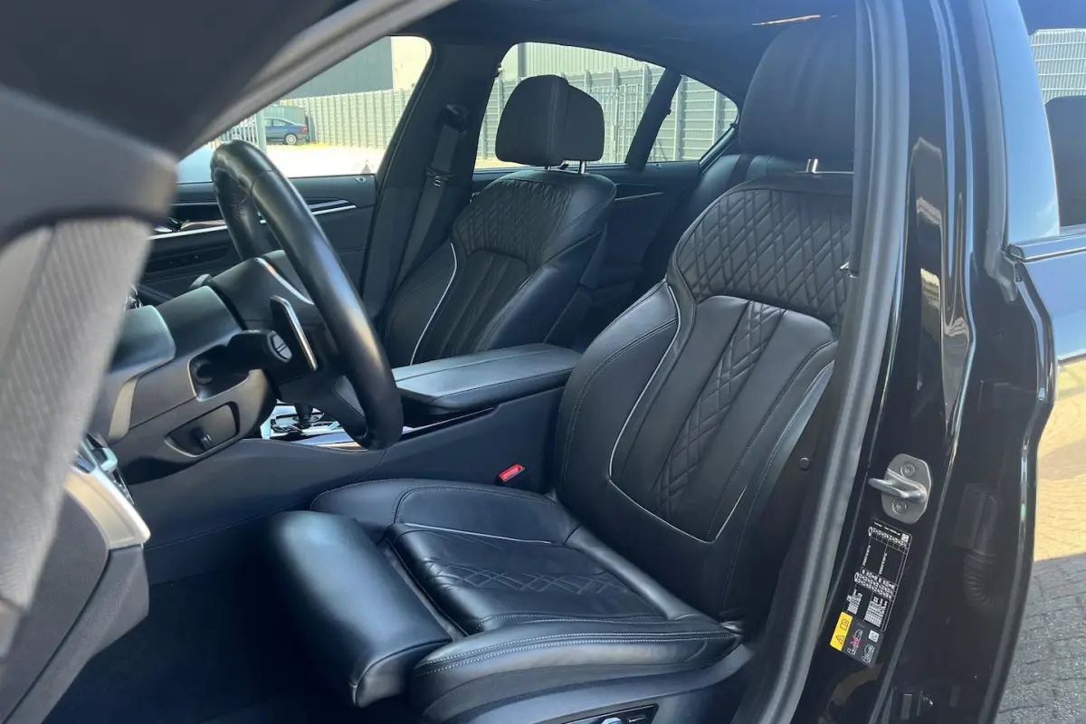 530e Business Edition Plus | PANO | TREKHAAK | MEMORY | HUD |