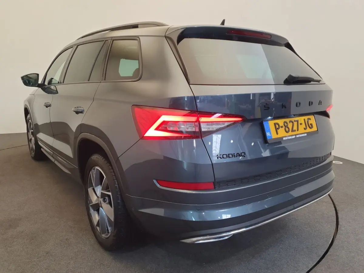 1.5 TSI 150pk DSG/AUT Sportline 7p. Wegklapbare trekhaak, Panoramadak, Camera