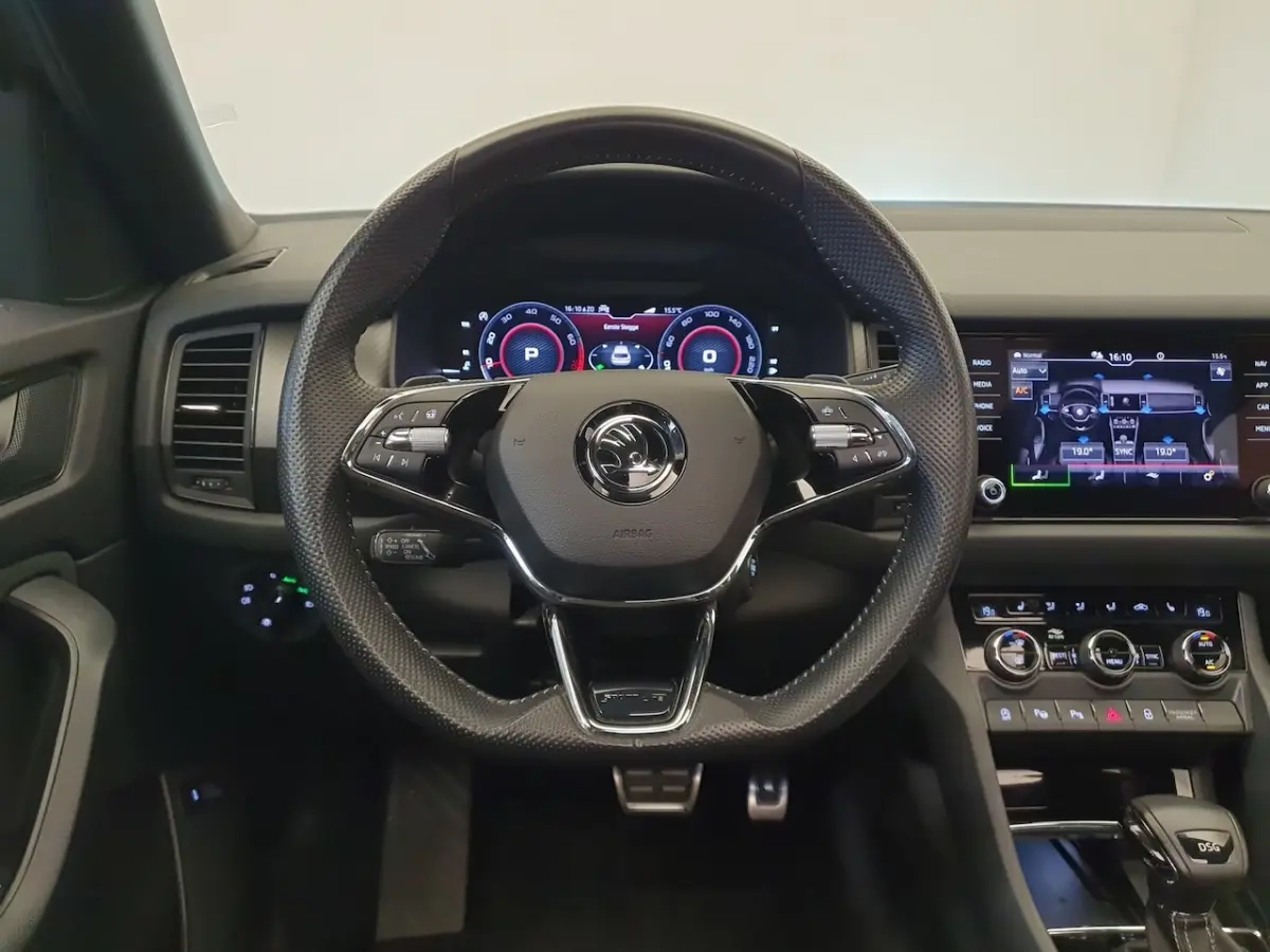 1.5 TSI 150pk DSG/AUT Sportline 7p. Wegklapbare trekhaak, Panoramadak, Camera