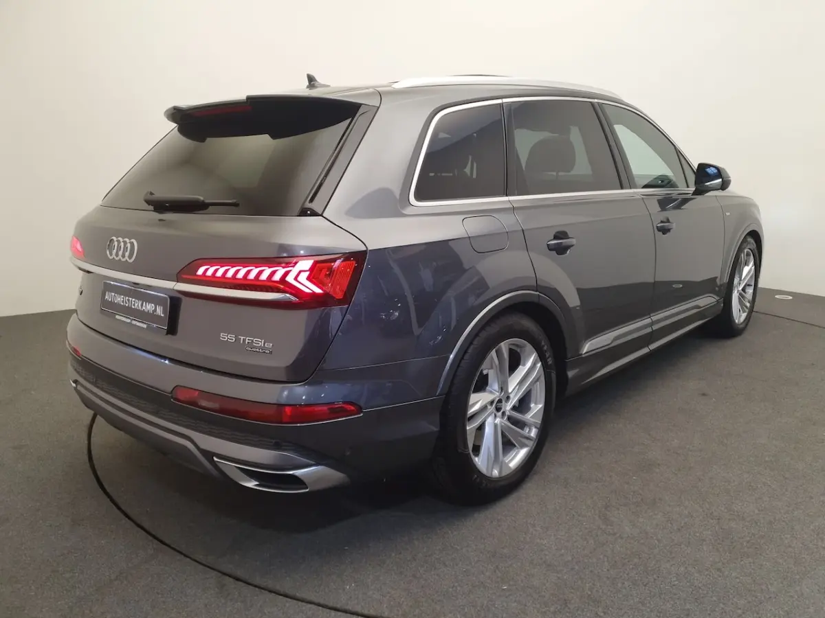 55 TFSI e 381pk quattro S-Line Panoramadak, 360 camera, Memory
