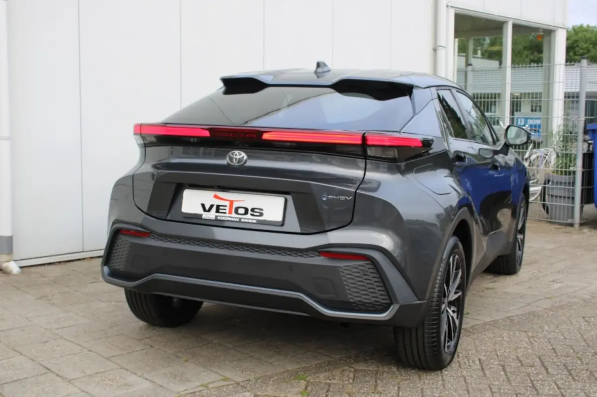 2.0 PHEV 220 Dynamic Plug-In Hybride