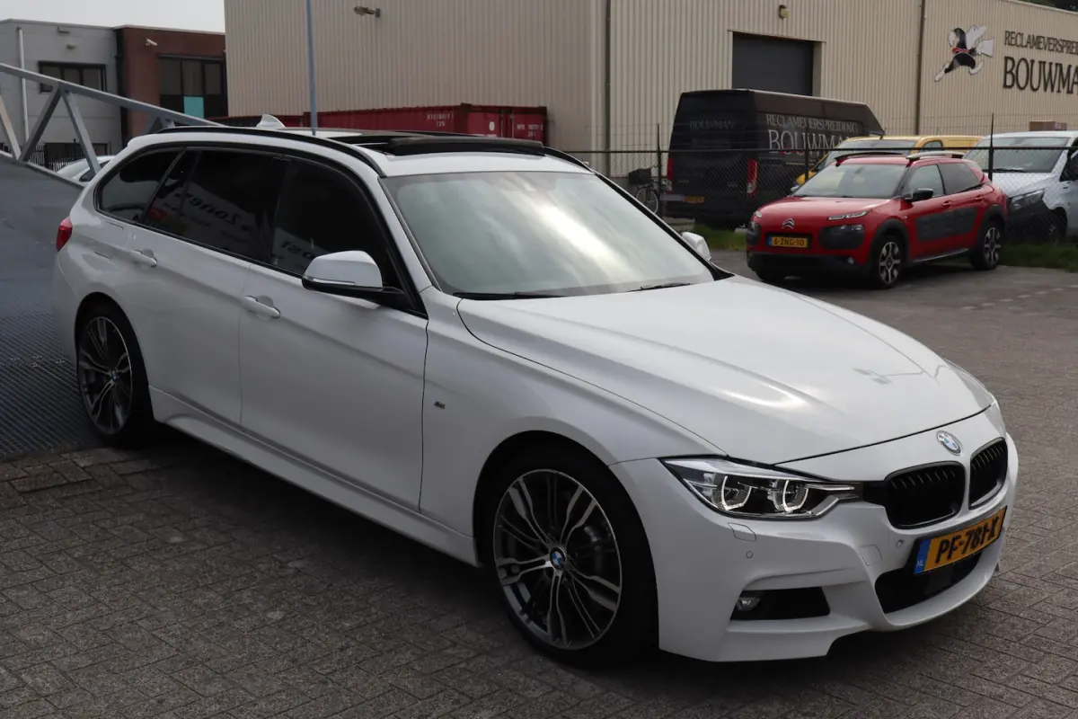 340i xDrive Centennial High Executive M Sport Panoramadak/Achteruitrijcamera/Head-up displ