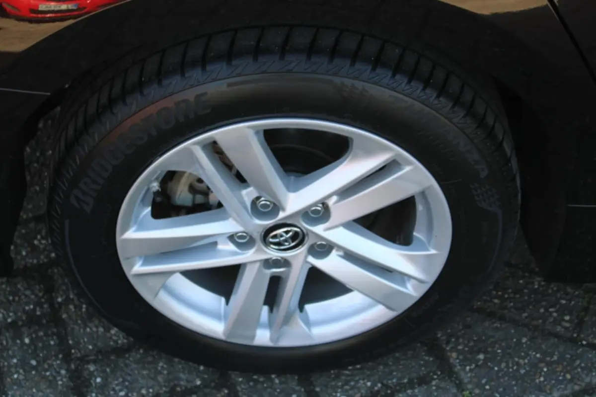 1.8 Hybrid Active