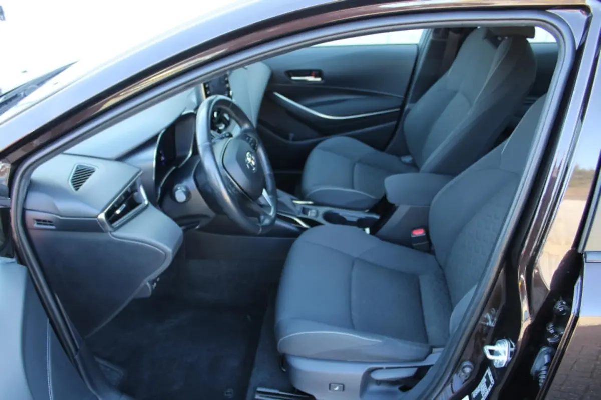 1.8 Hybrid Active