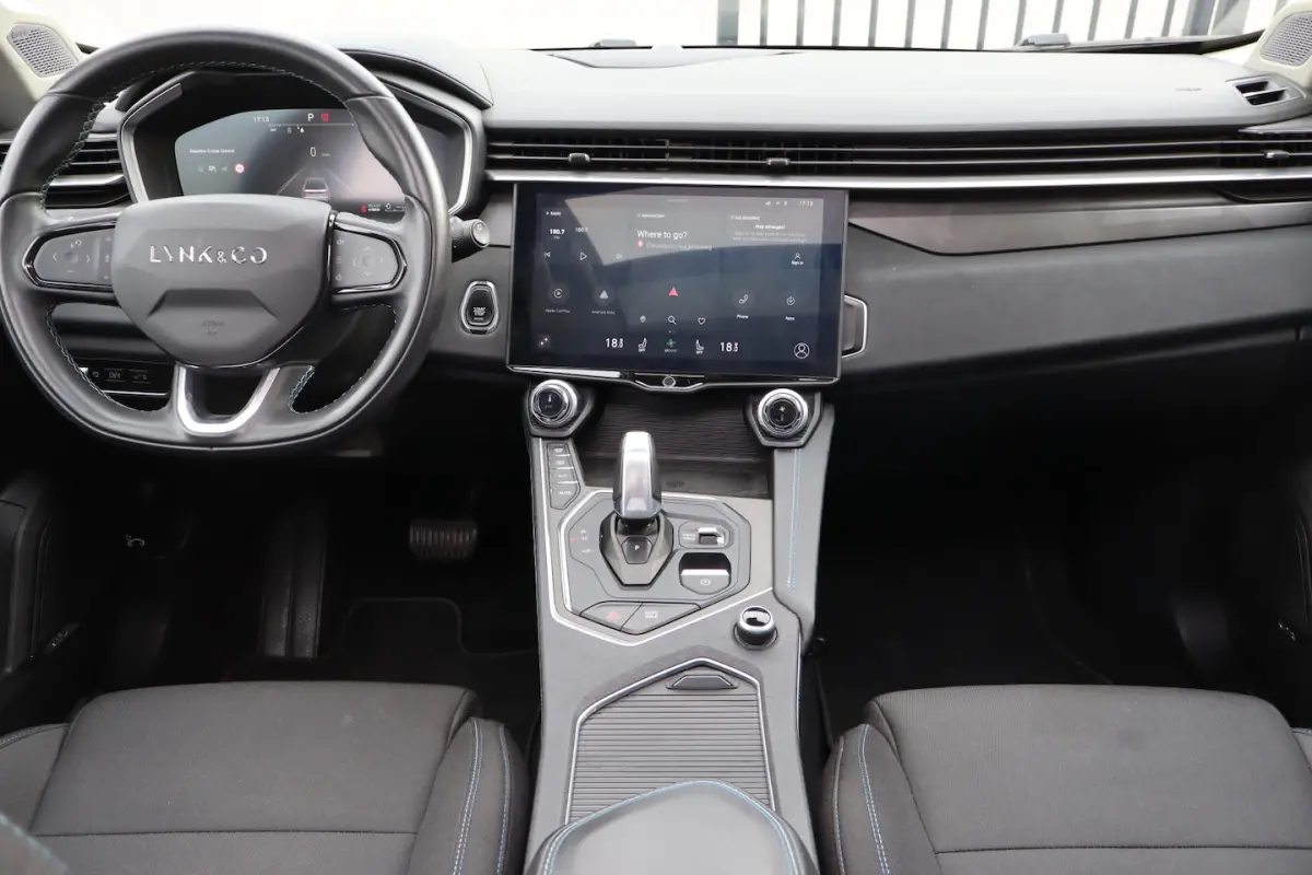 1.5 Panoramadak/360Â° Camera/Keyless/Lane assist/Adaptive cruise control/Apple carplay/Clim