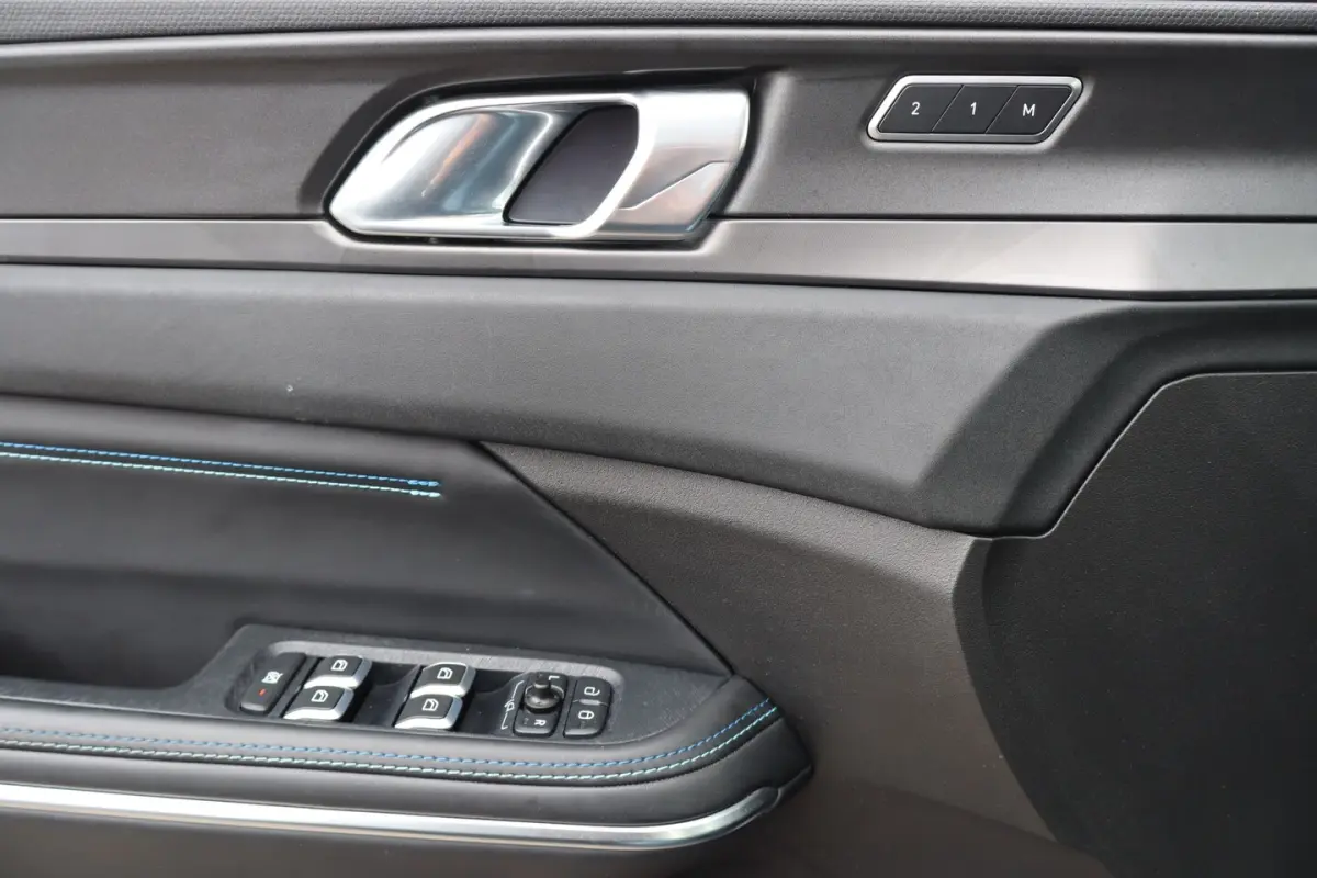 1.5 Panoramadak/360Â° Camera/Keyless/Lane assist/Adaptive cruise control/Apple carplay/Clim