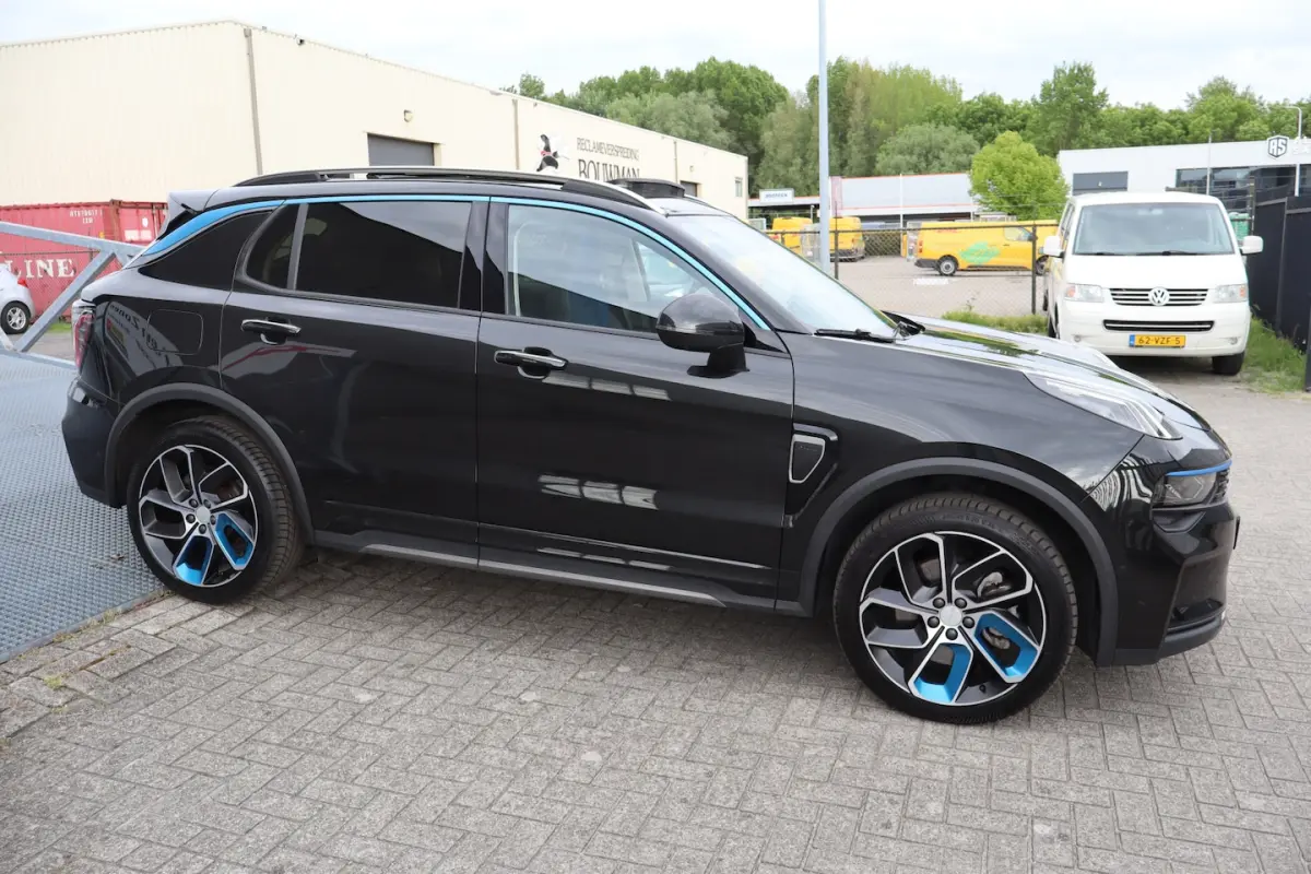 1.5 Panoramadak/360Â° Camera/Keyless/Lane assist/Adaptive cruise control/Apple carplay/Clim