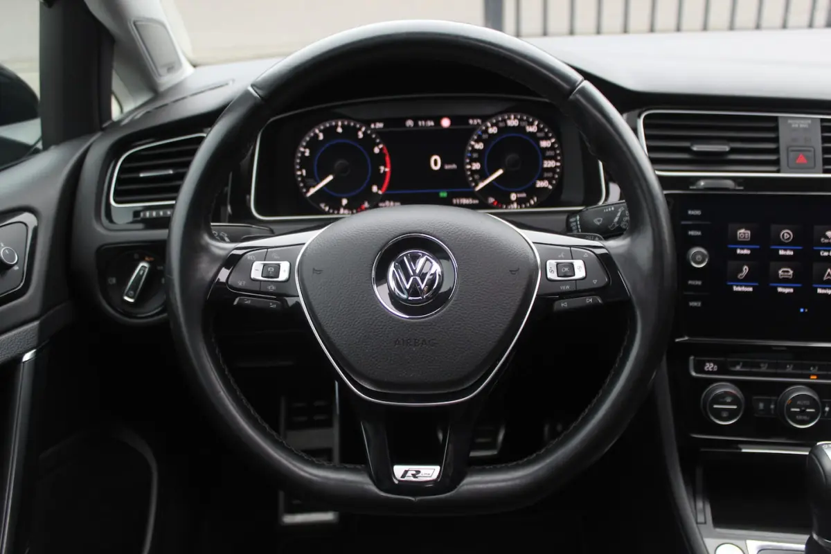 1.5 TSI Highline R-line Automaat Panoramadak/Apple Carplay/Navigatie/Digitale Cockpit/Acht