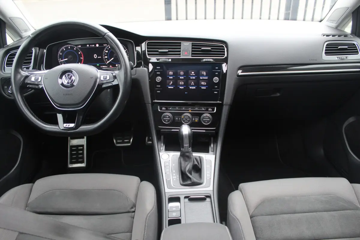 1.5 TSI Highline R-line Automaat Panoramadak/Apple Carplay/Navigatie/Digitale Cockpit/Acht