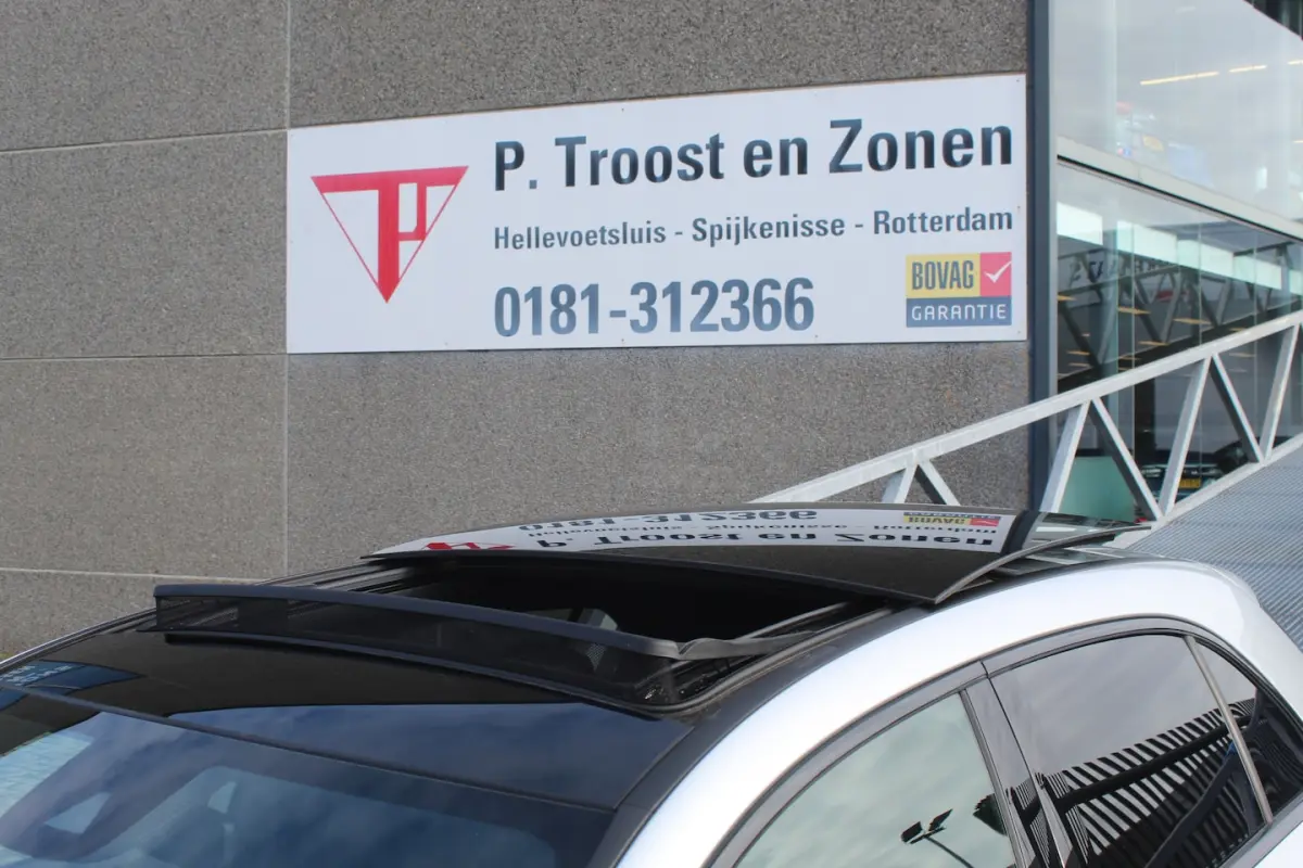180 AMG Night pakket Panoramadak/Stoelverwarming/Sfeerverlichting/DAB/Achteruitrijcamera/C
