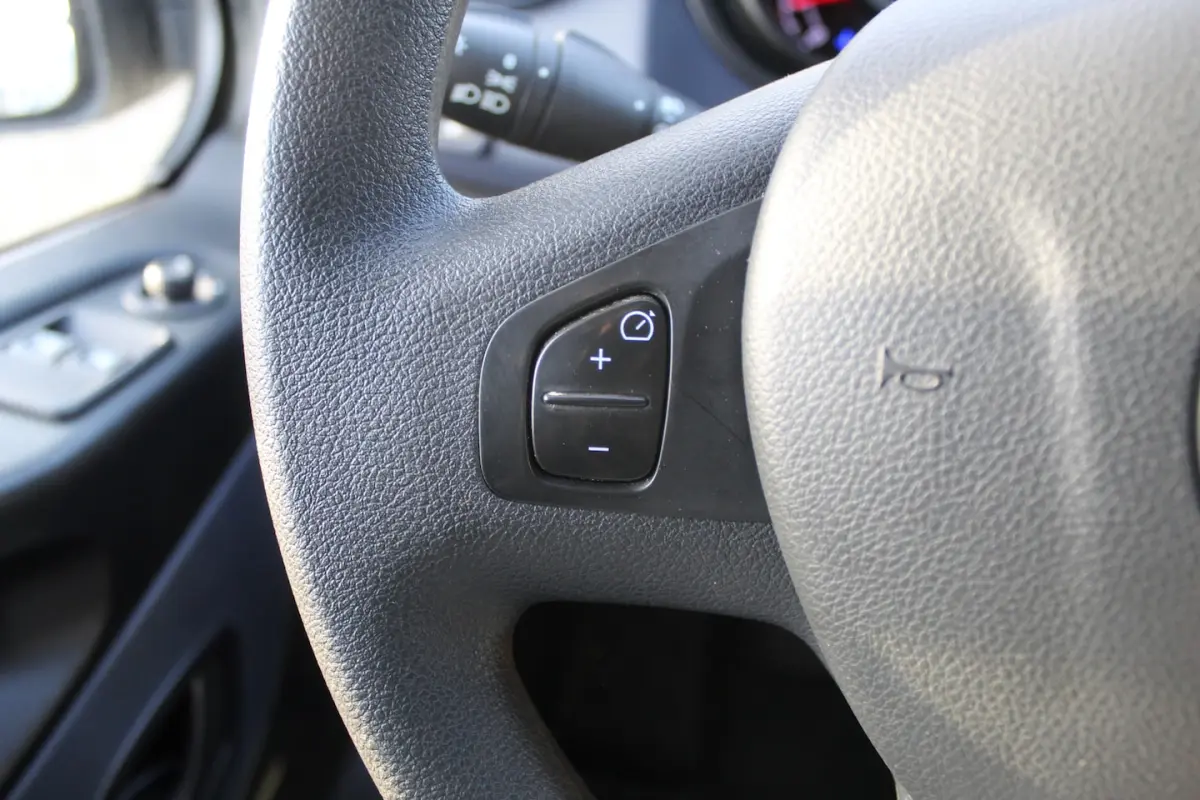 1.6 CDTI L2H1 9 Persoons/Navigatie/Airco/Cruise control/BTW auto/Side bars
