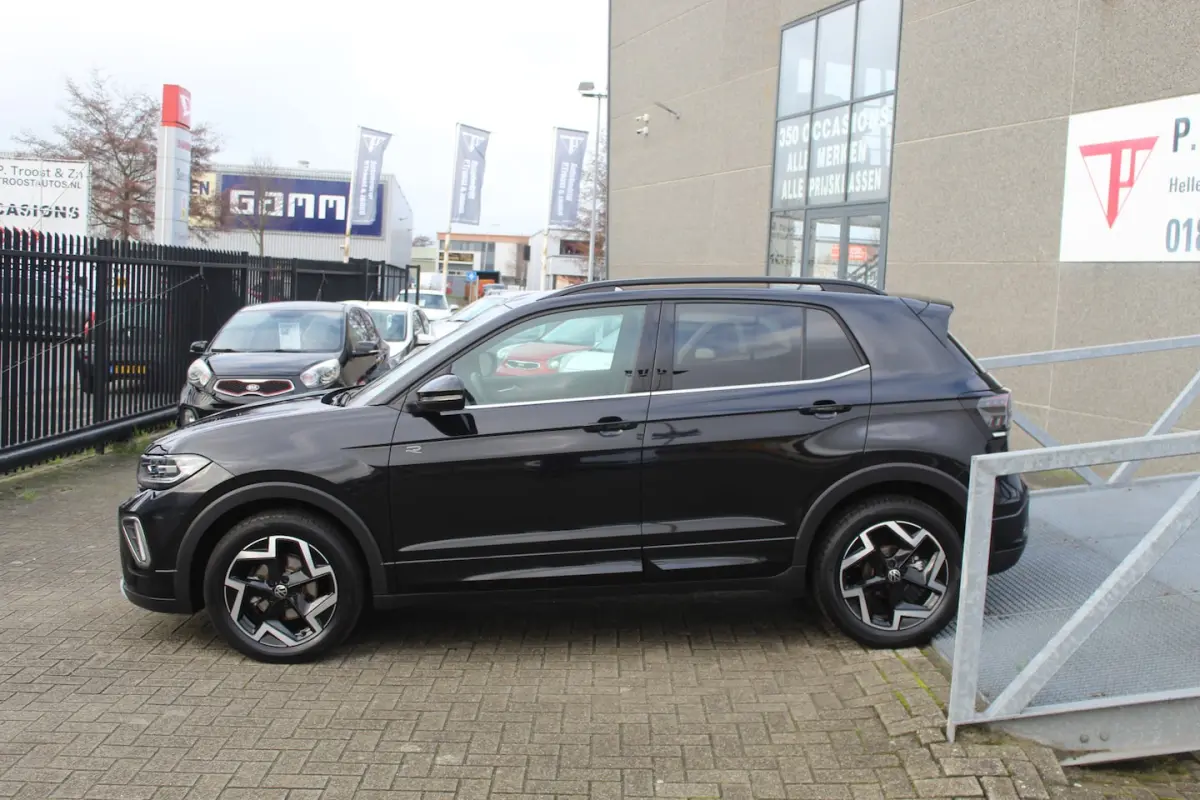 1.5 TSI R-Line DSG/IQ Light/Navigatie/Virtual cockpit/Adaptive cruise control/Achteruitrij