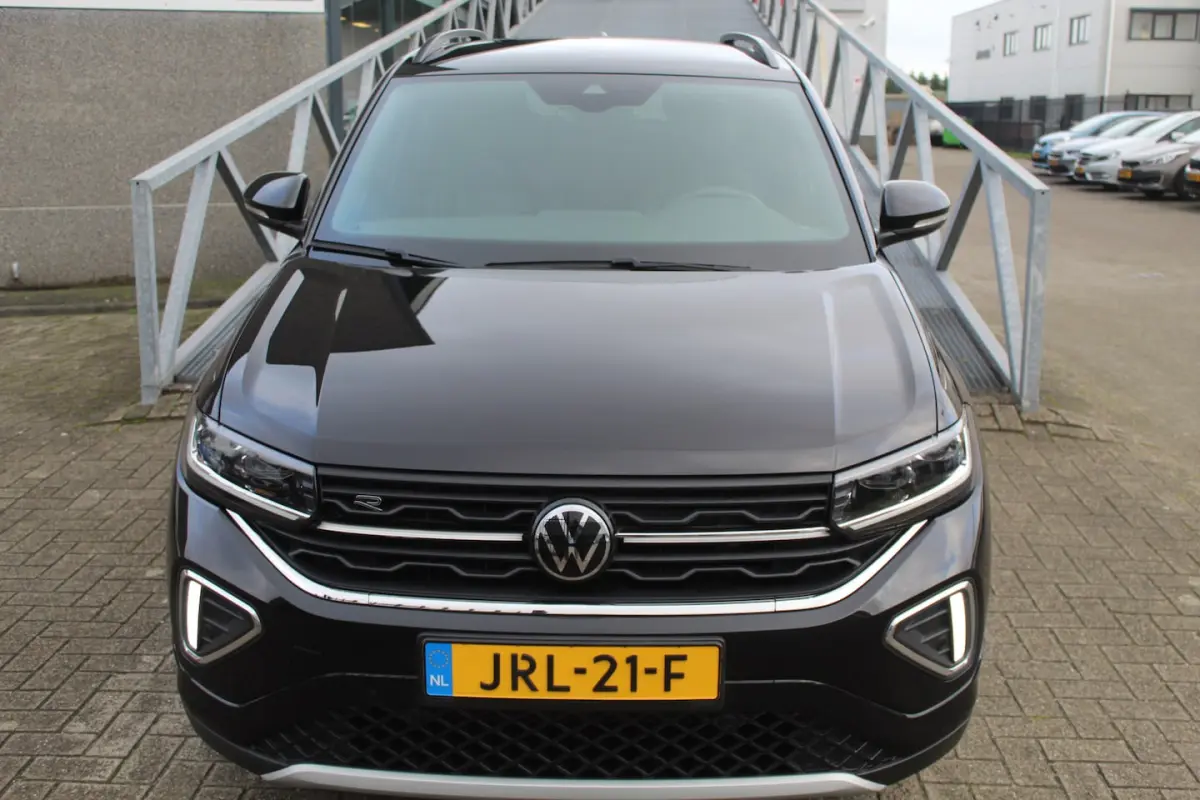 1.5 TSI R-Line DSG/IQ Light/Navigatie/Virtual cockpit/Adaptive cruise control/Achteruitrij