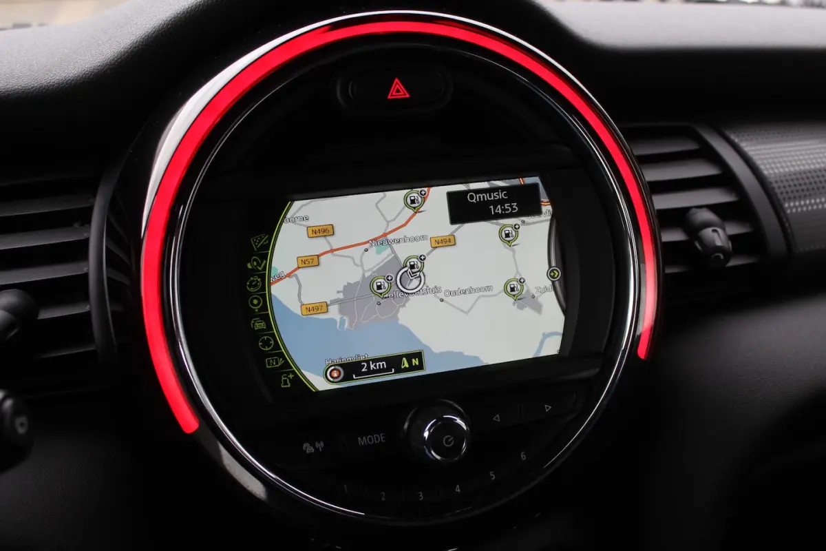 1.5 Business Navigatie/Airco/Cruise control/Spraakbediening/Bluetooth/Multifunctioneel stu