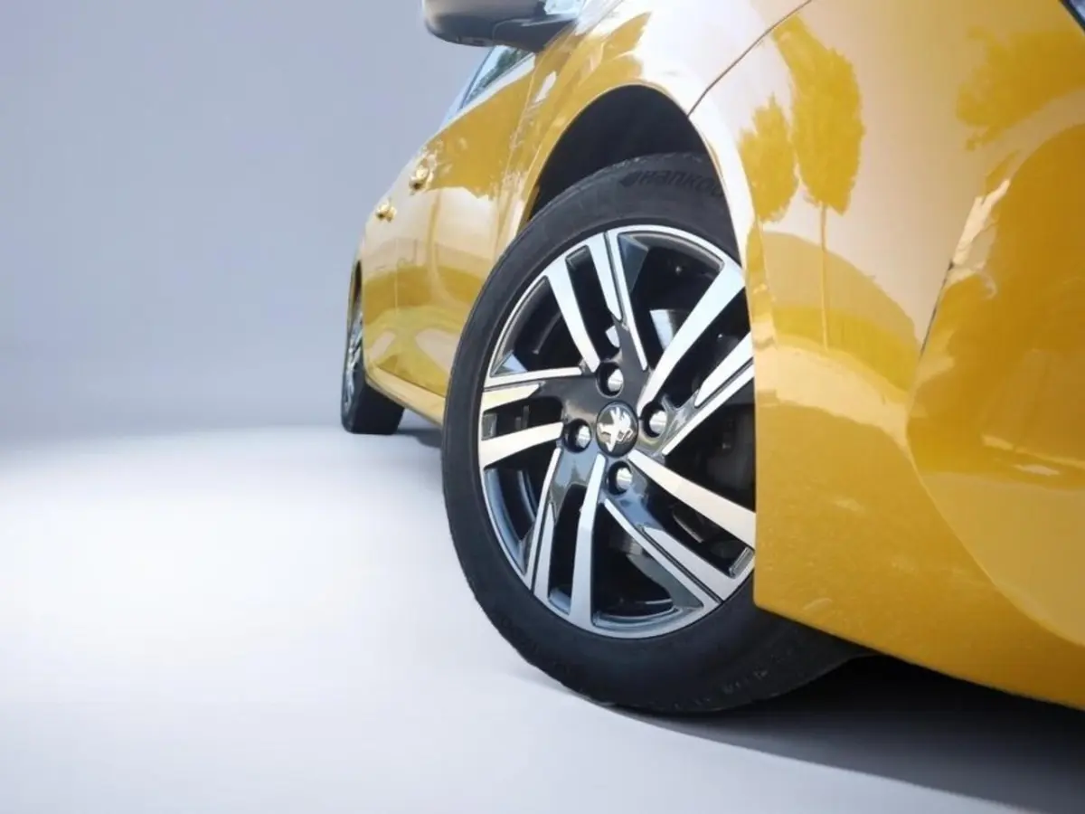 1.2 PureTech Blue Lease Active