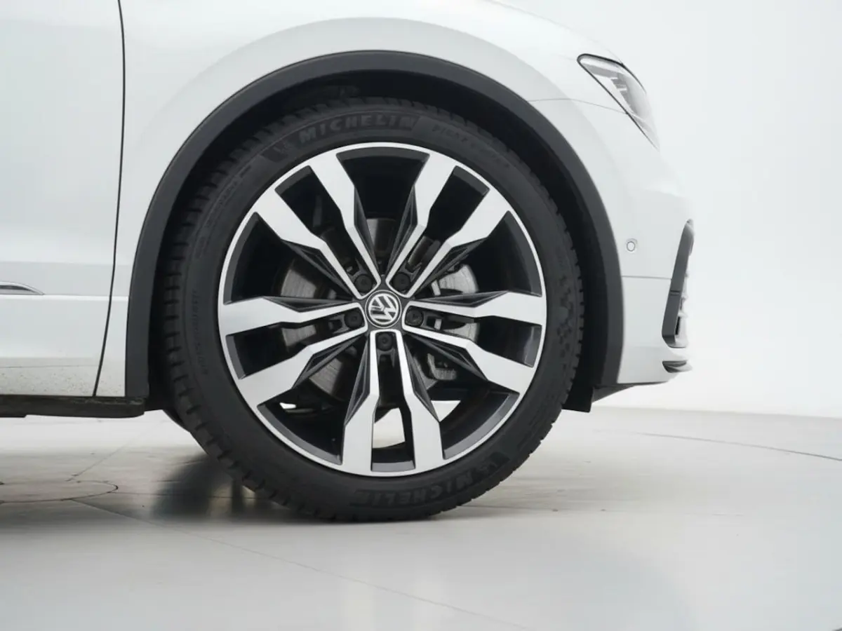 1.4 TSI ACT Highline R-line| Adapt. Cruise | Clima | Multimedia/Navi | Schuifkantel | Stoe