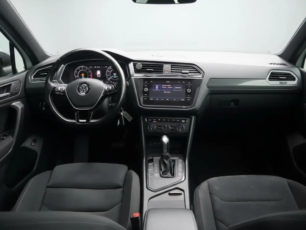 1.4 TSI ACT Highline R-line| Adapt. Cruise | Clima | Multimedia/Navi | Schuifkantel | Stoe