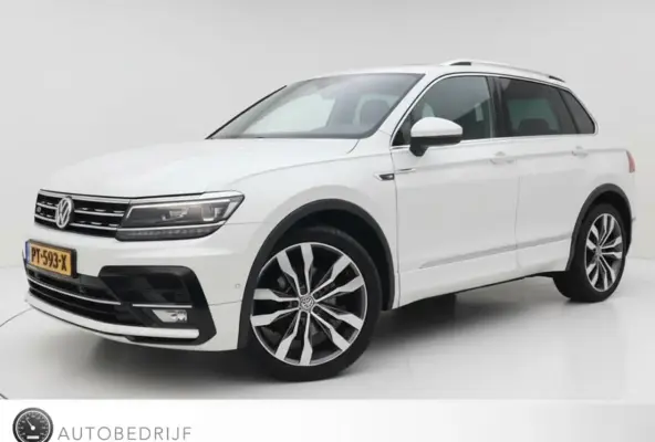 1.4 TSI ACT Highline R-line| Adapt. Cruise | Clima | Multimedia/Navi | Schuifkantel | Stoe