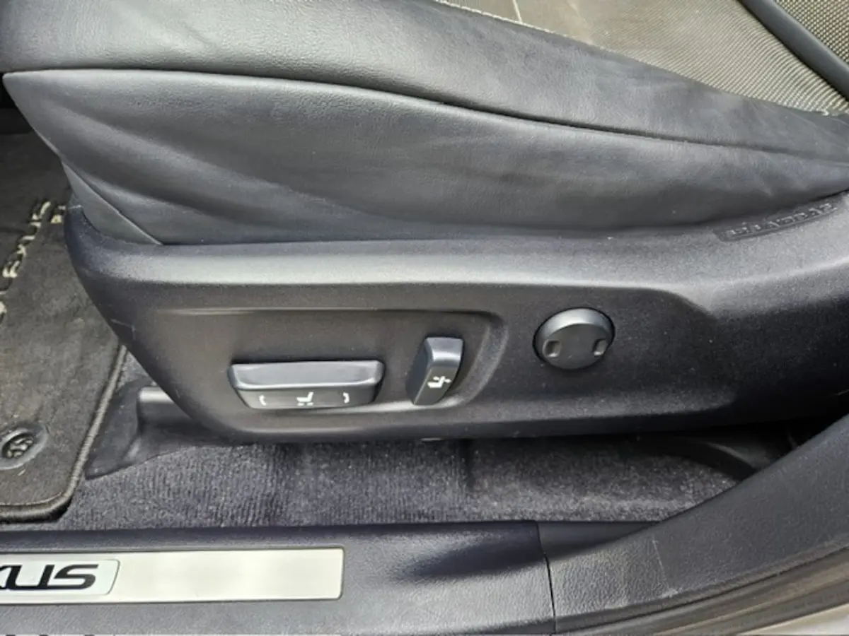 4WD F Sport Line Panoramadak/Mark Levinson/Dodehoek detector